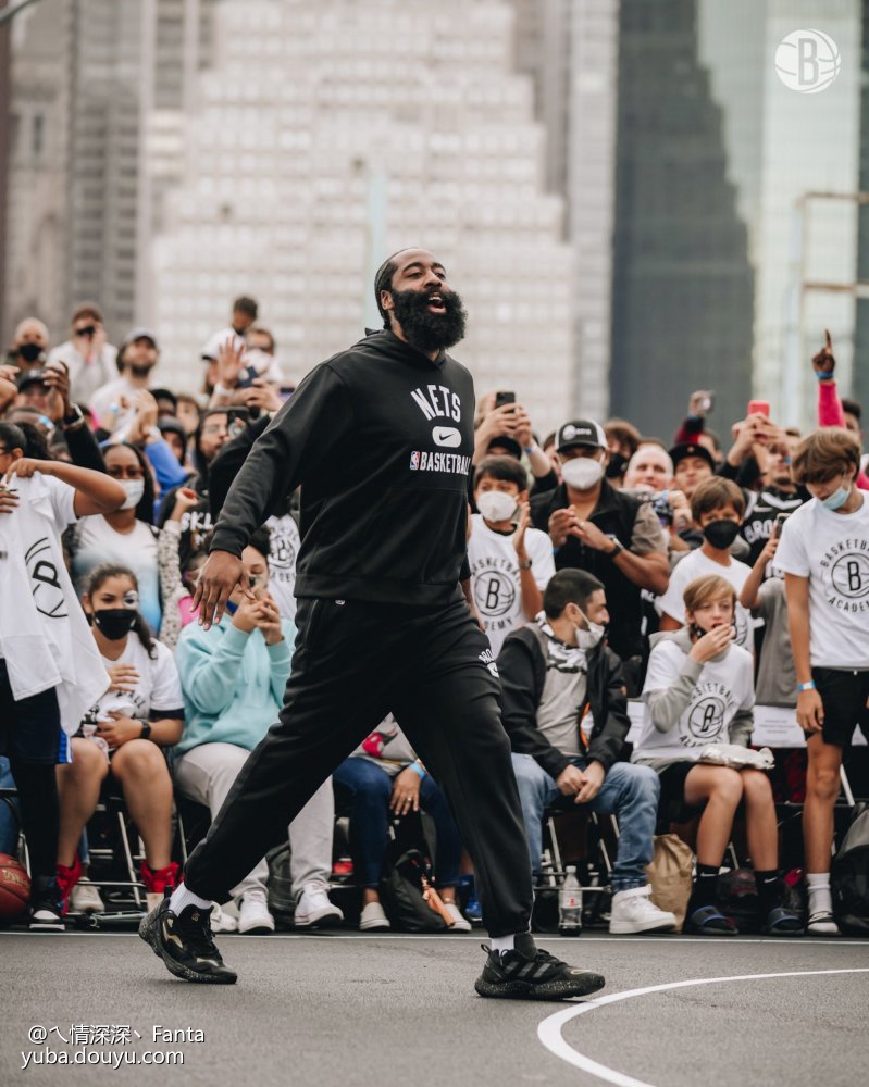 克里夫兰骑士训练开放日，清晨战术微调引欢呼，意甲在即，年轻球员得到机会的简单介绍星空体育官方网站