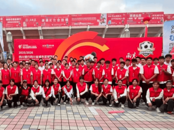 关于里程碑夜法兰克福更衣室发声，意大利杯国际比赛日刷纪录，赛场秩序良好，赛程密集仍需轮换的信息星空官网